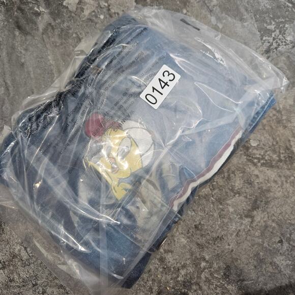 Looney Tunes Vintage Kids Overalls Size 5
Twenty Bird - Picture 9 of 9